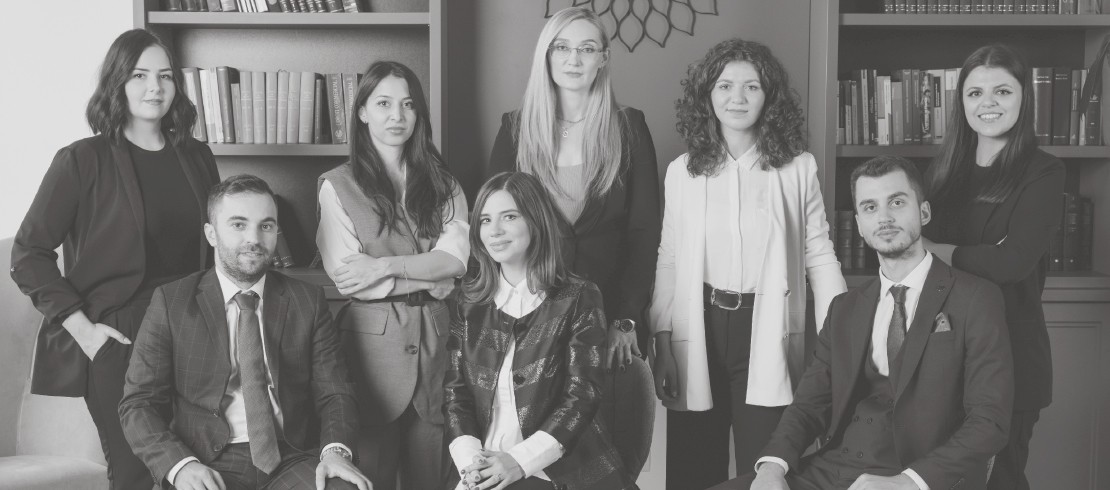 Poza grup Grey